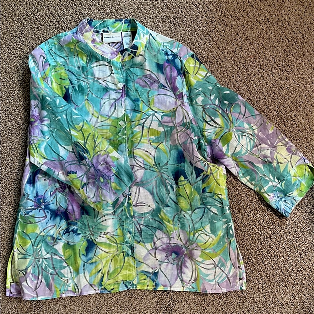 VTG Floral Sheer Button-Up Shirt